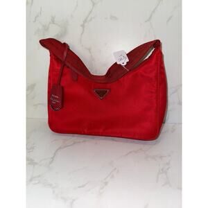 Prada Re-Edition Nylon Shoulder Bag in Rosso
